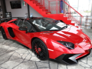 Lamborghini；アヴェンタドール：LP750-4SVロードスター（世界限定500台）